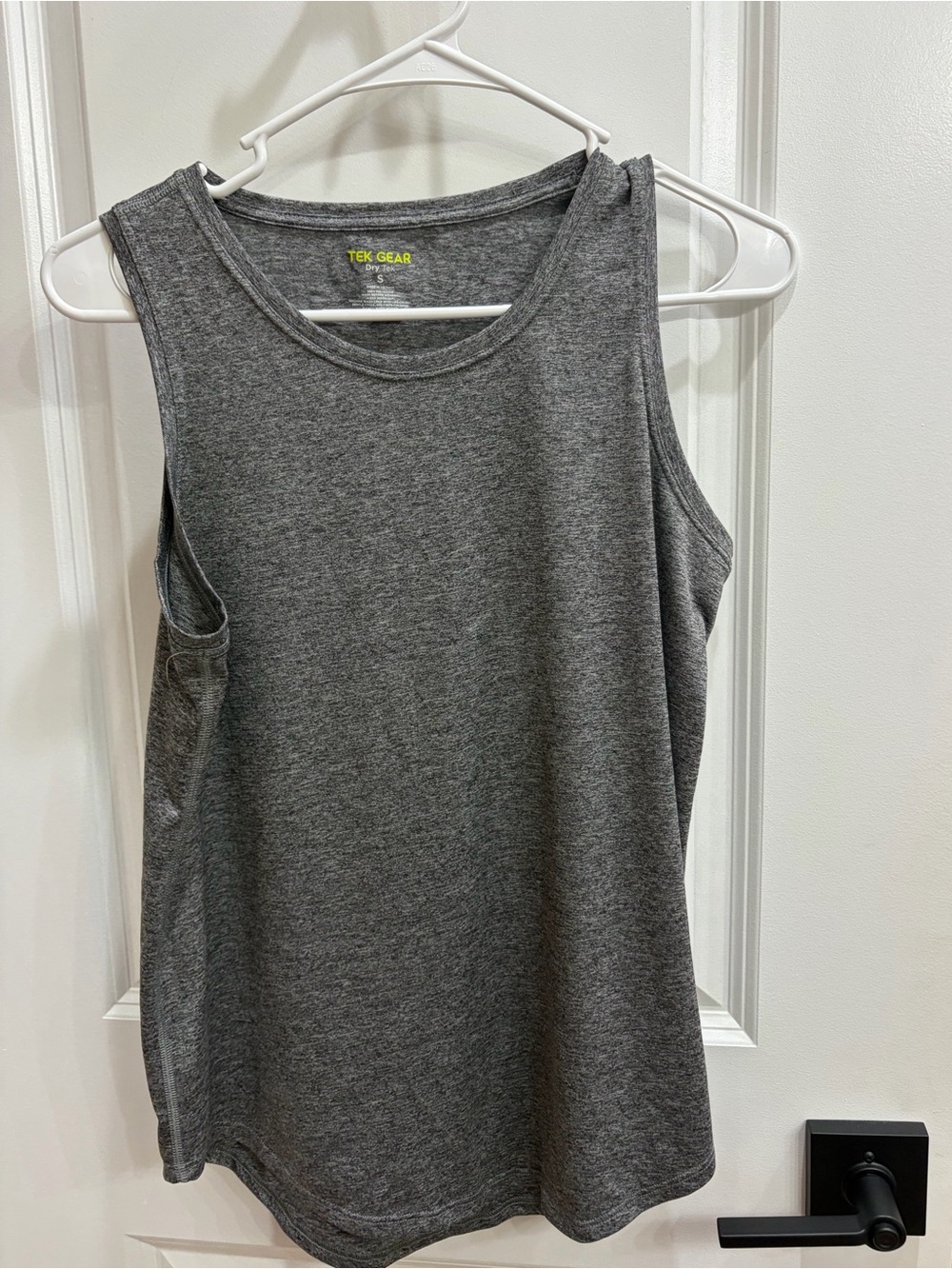 tek gear Gray Sleeveless Athletic Tank Top